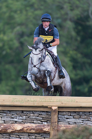 Harry Dzenis (GBR) riding Cruise A Crosstown