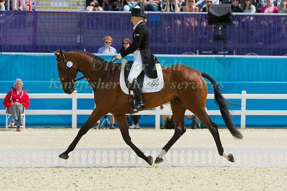 Jonelle Richards and Flintstar