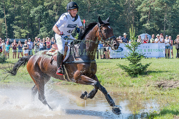 Michael Jung (GER) and fischerChipmunk FRH