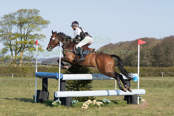 ANDREW NICHOLSON RIDING MONBEG EXCLUSIVE