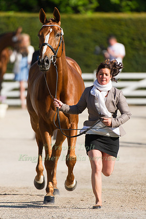 Orlane Hillereau and Naome De Glain
