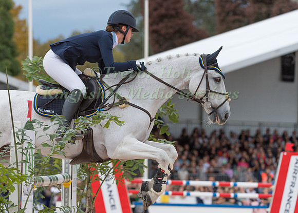 SOFIA  SJOBORG AND DHI MIGHTY DWIGHT
