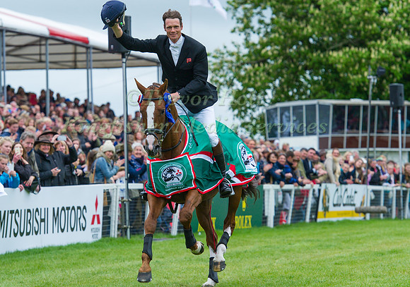 William Fox-Pitt Lap of Honour