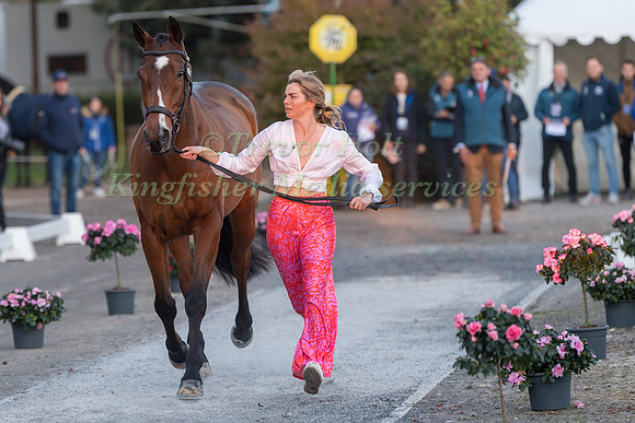 PHILIPPA  CROSS AND SCOOP DE FERBET