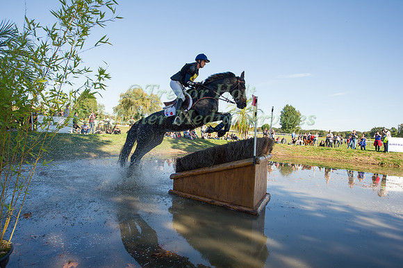 Francois Lemiere (FRA) riding Ogustin Du Terroir