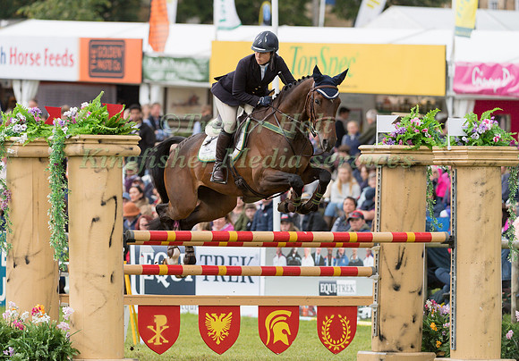KIRSTY JOHNSTON (GBR) AND CLASSIC VI
