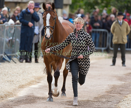 Nicola Wilson (GBR) and One Two Many