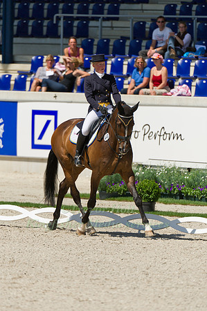 Malin Petersen and Piccadilly Z