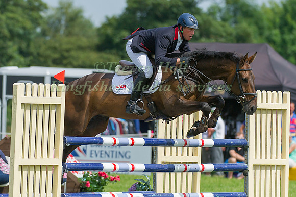 Oliver  Townend and Skyhills Cavalier