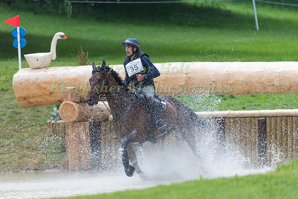 FLORIAN GANNEVAL AND BLUE BIRD DE BEAUFOUR