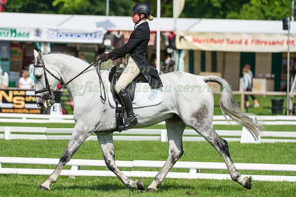 Izzy Taylor and Dax Van Ternieuwbeke