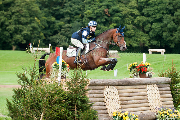 Lottie Williams and Adorijke
