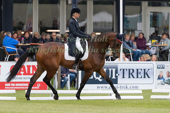 AURELIE  GOMEZ (FRA) AND SLAMM DE LA SELUNE