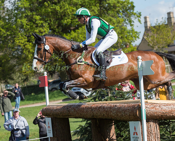 Michael Owen (GBR) and  Bradeley Law