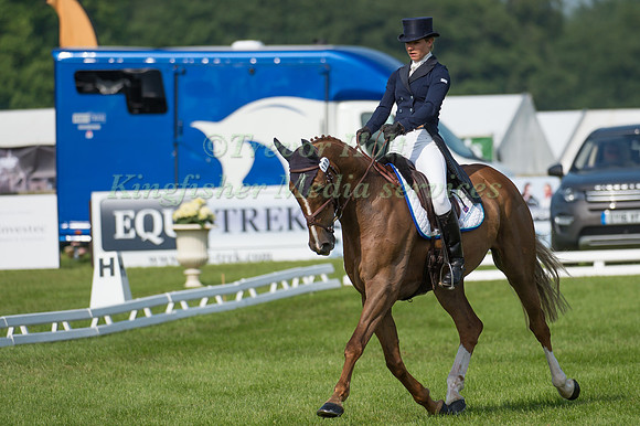 Olivia Craddock (GBR) riding Billy Liffy