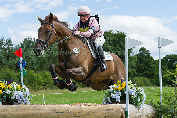 Matthew Wright riding DHI Okey Cokey