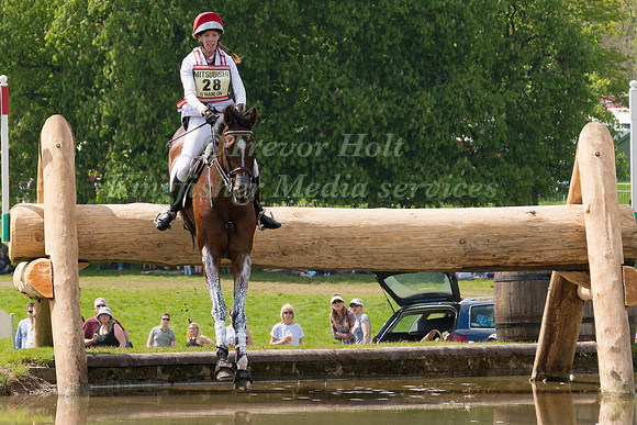 SELENA O'HANLON (CAN) RIDING  FOXWOOD HIGH