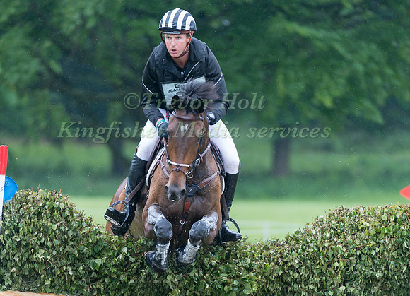 JESSE  CAMPBELL (NZL) AND CLEVELAND TAKING PART IN THE CROSS COUNTRY PHASE OF THE  CCI THREE STAR COMPETITION AT THE 2017 EQUI-TREK BRAMHAM INTERNATIONAL HORSE TRIALS