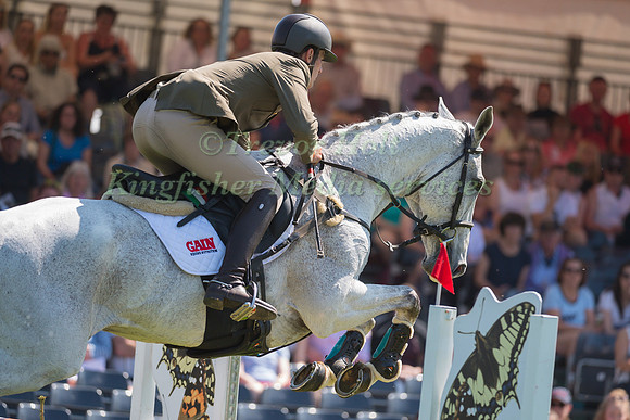 GIOVANNI UGOLOTTI (ITA) RIDING  CULT REWIND