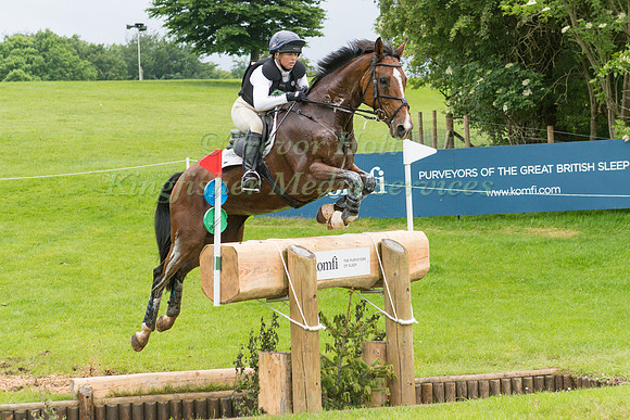 JEANETTE BRAKEWELL (GBR) AND LETS DANCE TAKING PART IN THE CROSS COUNTRY PHASE OF THE  CIC THREE STAR COMPETITION AT THE 2017 EQUI-TREK BRAMHAM INTERNATIONAL HORSE TRIALS