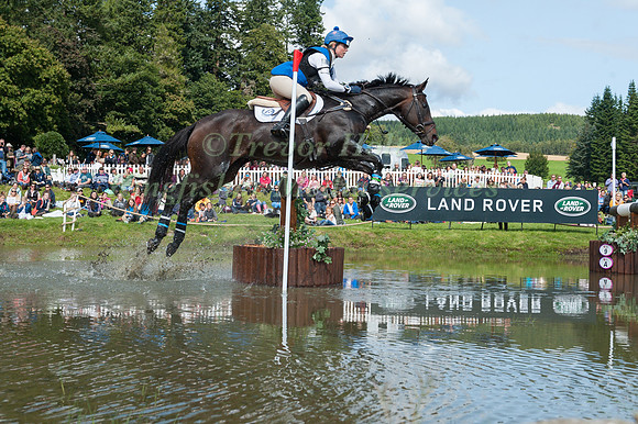 SOPHIE PLATT (GBR) AND BE BE III