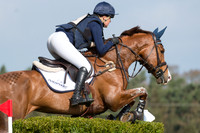Lizzie  Brown (NZL) riding Havanna Vant Castanaehof