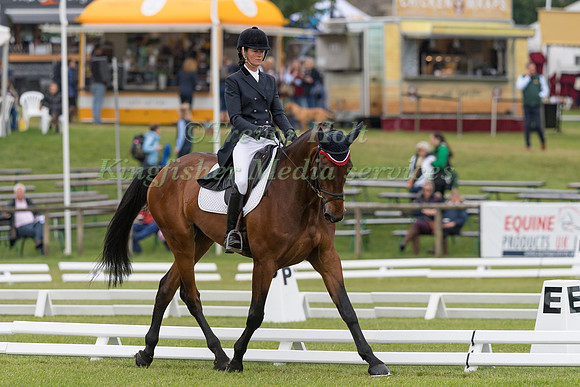 AURELIE  GOMEZ (FRA) AND SLAMM DE LA SELUNE