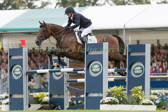 Piggy French (GBR) and Vanir Kamira