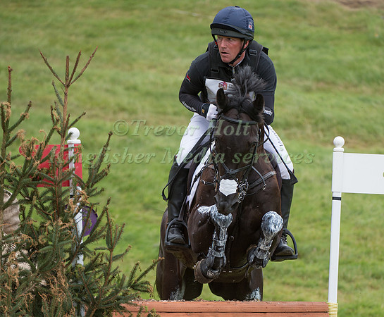 Oliver Townend (GBR) riding Cillnabradden Evo