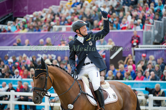 Michael Jung celebrates his winning Round