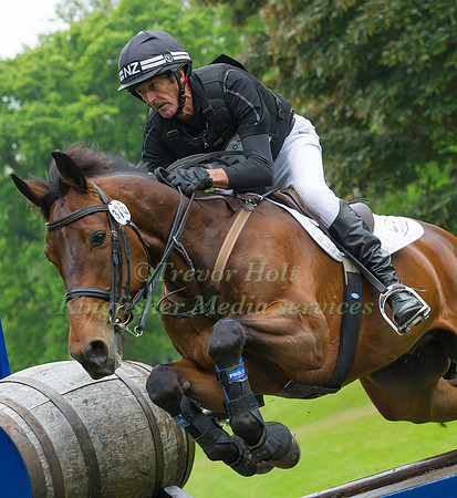 Mark  Todd (NZL) riding  Obos Colombus