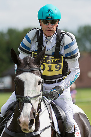 ANDREW  HOY (AUS) RIDING RIGHT TO PLAYS JACK SPARROW COMPETING IN THE CROSS COUNTRY PHASE OF THE ADVANCED  INTERMEDIATE  CLASS AT THE  2017 ROCKINGHAM CASTLE INTERNATIONAL HORSE TRIAL.