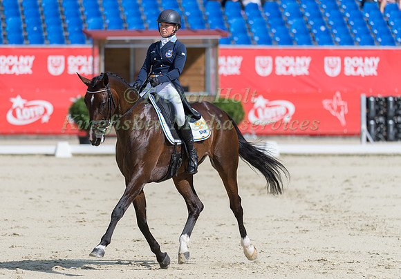 SARA ALGOTSSON (SWE) OSTHOLT AND REALITY 39