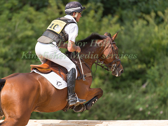 Andrew  Nicholson (NZL) riding Byrnesgrove First Diamond