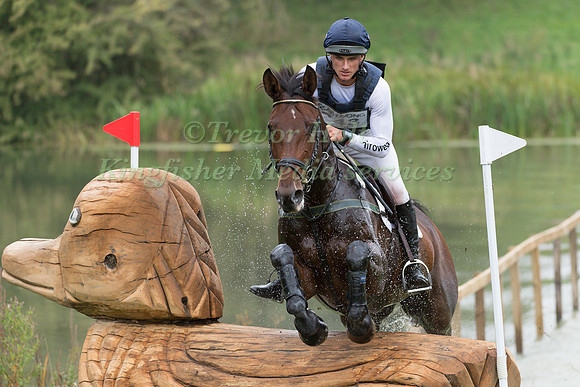 JACK PINKNEY (GBR) RIDING LB LIBERATOR