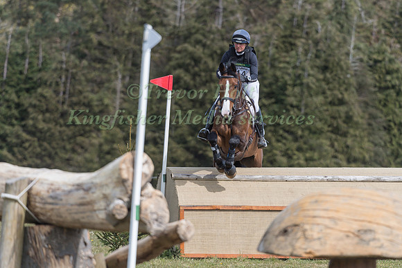 PIGGY MARCH RIDING SPORTSFIELD TOP NOTCH