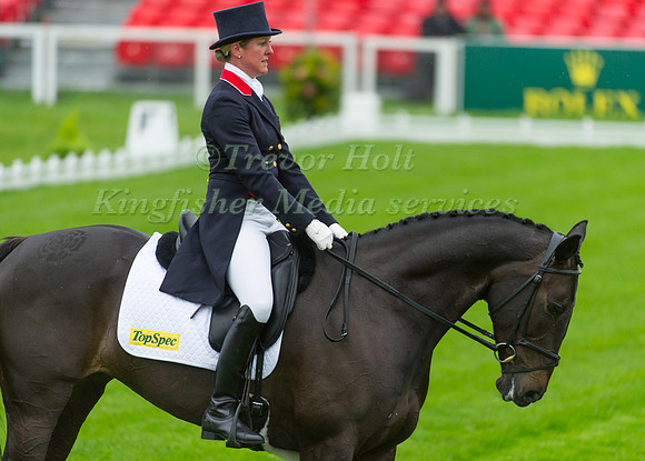 Nicola Wilson and Annie Clover