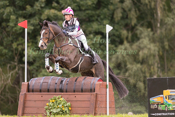 IZZIE BAMFORD (GBR) AND GEFFORY