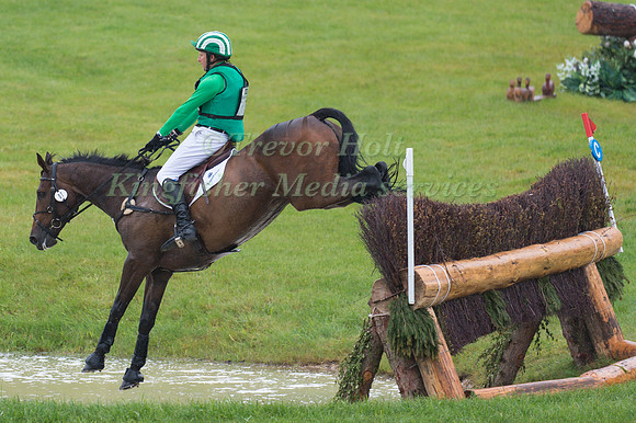 Michael Owen (GBR) riding The Highland Prince