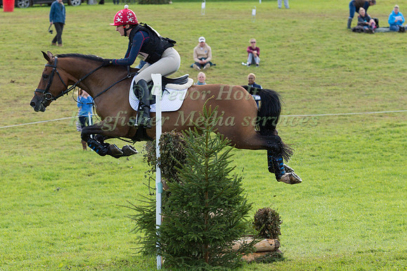 LAUREN SHELLEY (GBR) AND FALCONLAKE MERCEDES