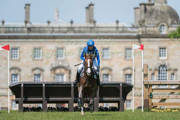 SANNE DE JONG (NED) RIDING BARONESS 374  IN THE CROSS COUNTRY PHASE OF THE CCI ONE STAR AT THE 2017 HOUGHTON INTERNATIONAL HORSE TRIALS