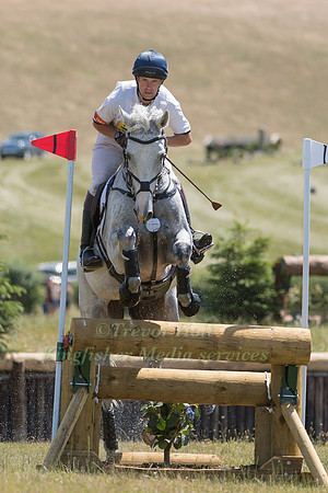 HARRY MEADE (GBR) AND AWAY CRUISING