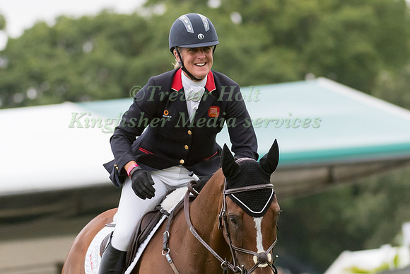 Kristina Cook (GBR) and Star Witness