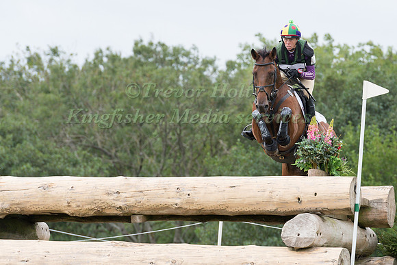 EMILY PHILP RIDING  CAMEMBERT