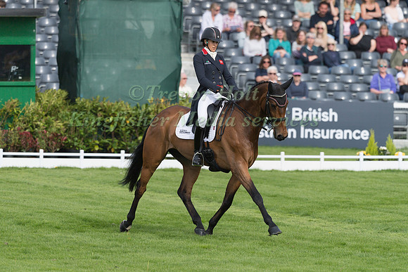 Sarah Bullimore (GBR) and Reve du Rouet