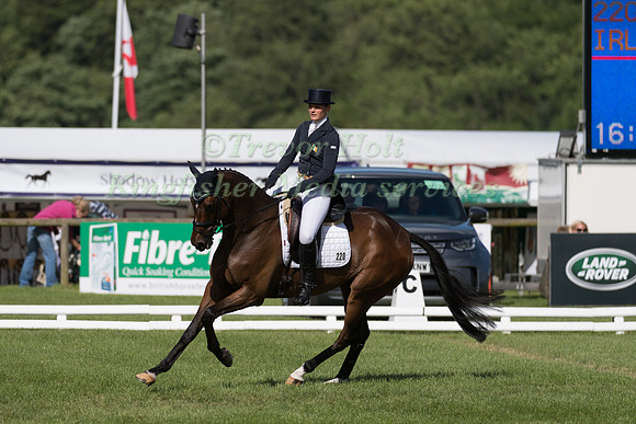 ELIZABETH  POWER (IRL) AND MIND ME TAKING PART IN THE DRESSAGE PHASE OF THE  CIC THREE STAR COMPETITION AT THE 2017 EQUI-TREK BRAMHAM INTERNATIONAL HORSE TRIALS