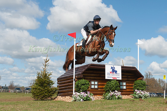 Tim  Price (NZL) riding Ringwood Sky Boy