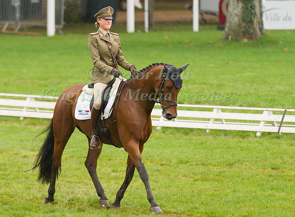Alice Bertoli and Helly Hop
