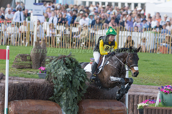 Nicky Hill (GBR) and MGH Bingo Boy