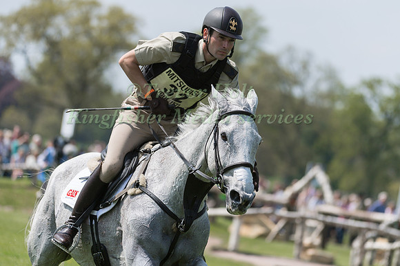 GIOVANNI UGOLOTTI (ITA) RIDING  CULT REWIND